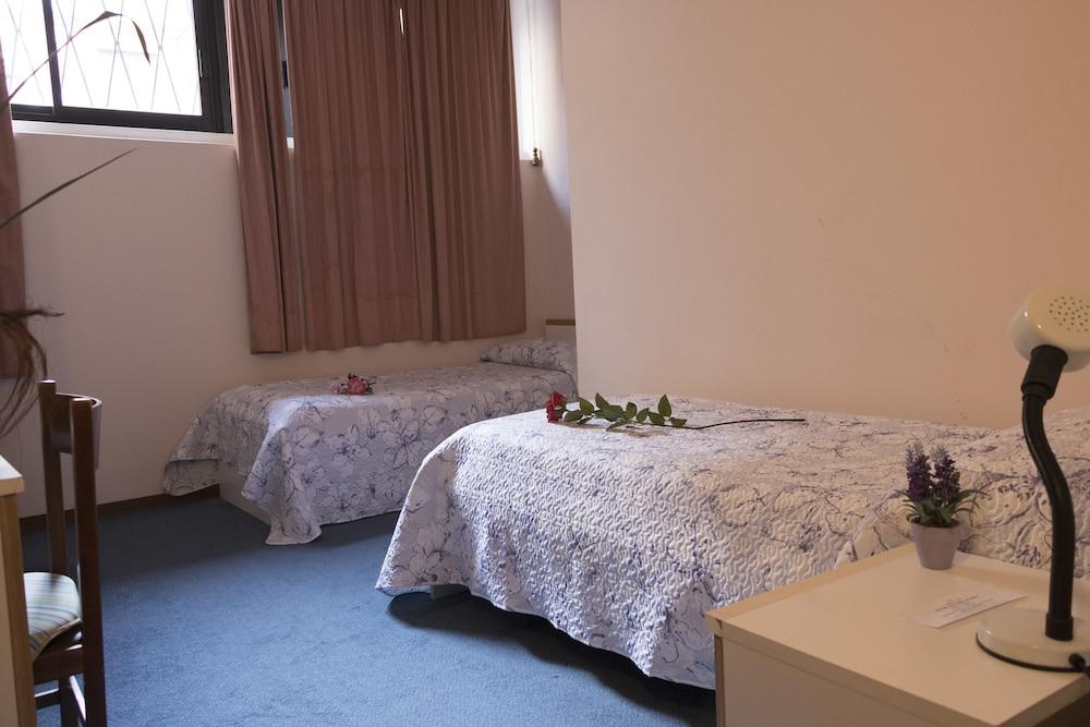 Hotel Primavera Desenzano del Garda Luaran gambar