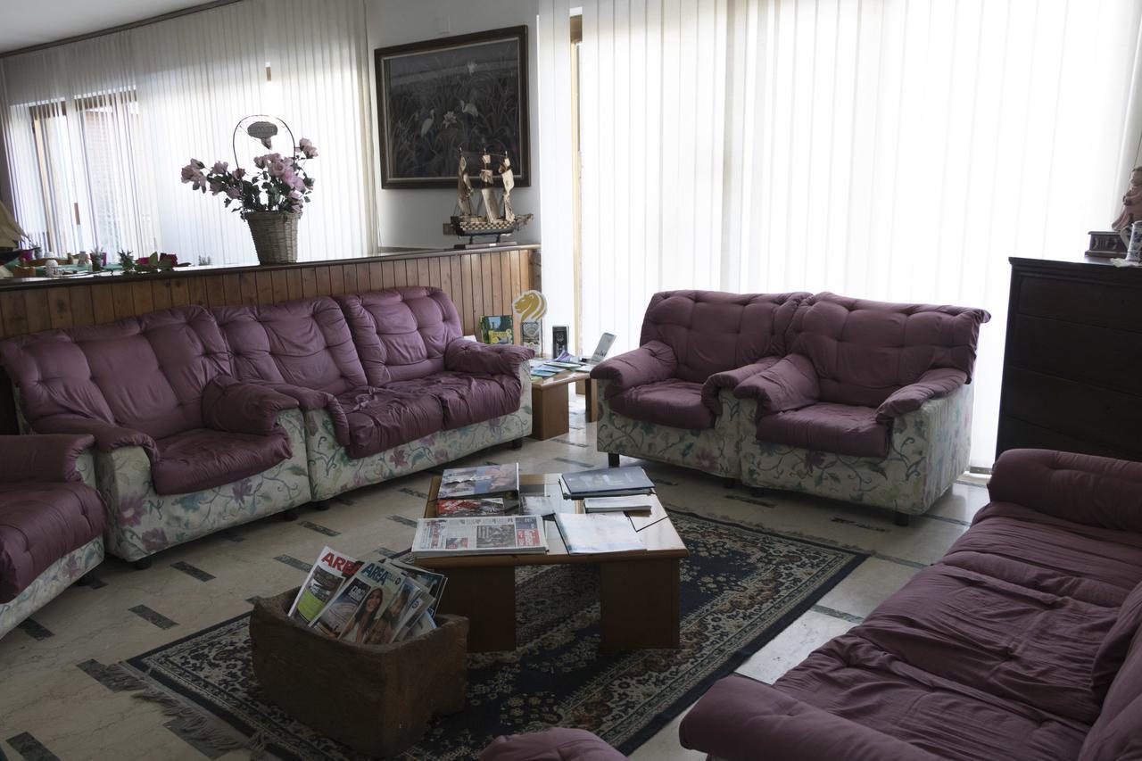 Hotel Primavera Desenzano del Garda Luaran gambar