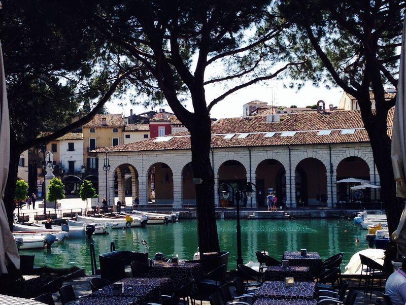 Hotel Primavera Desenzano del Garda Luaran gambar